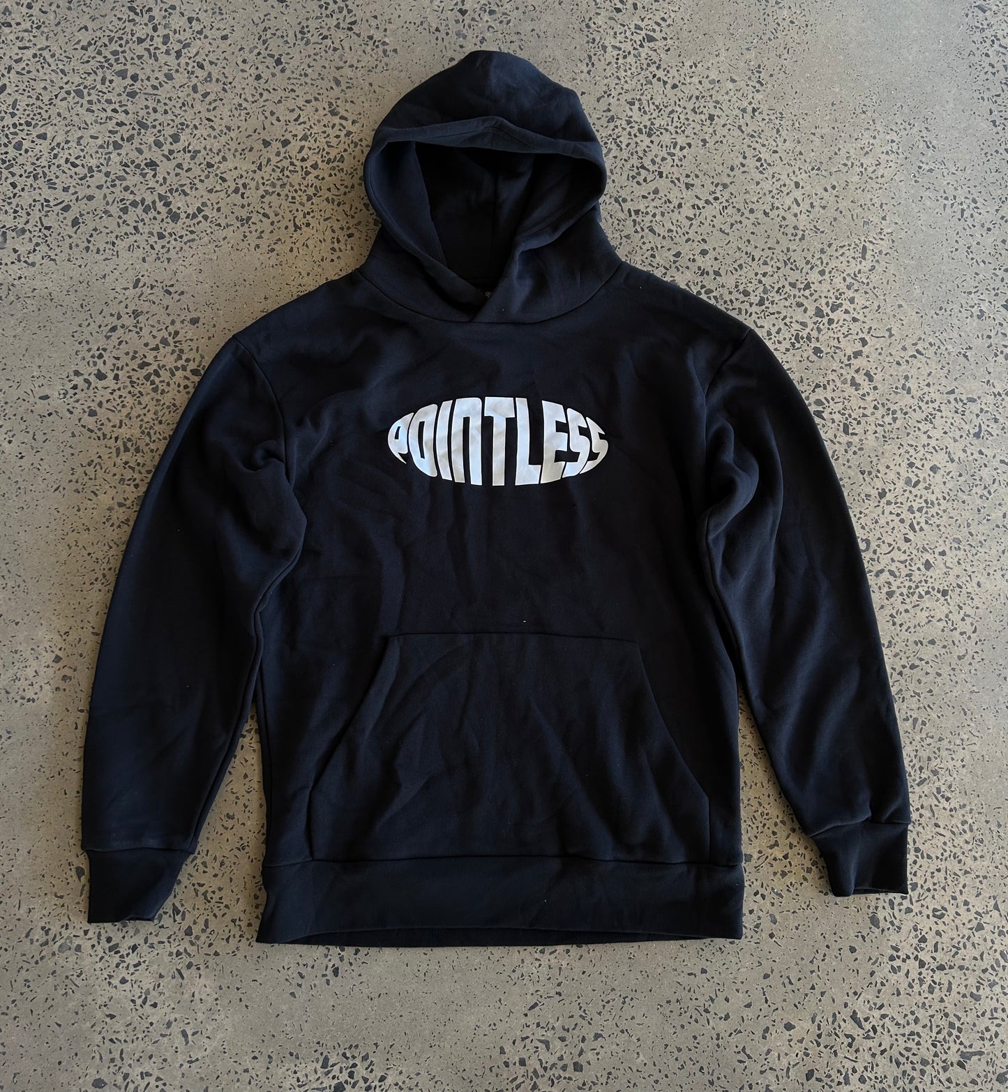 round logo hoodie